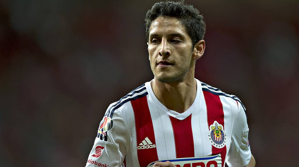 Clásico Nacional: ¿Equipazo? No, es el XI de la vergüenza de Chivas